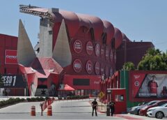 corpo é encontrado em frente a estádio usado pelo Irã